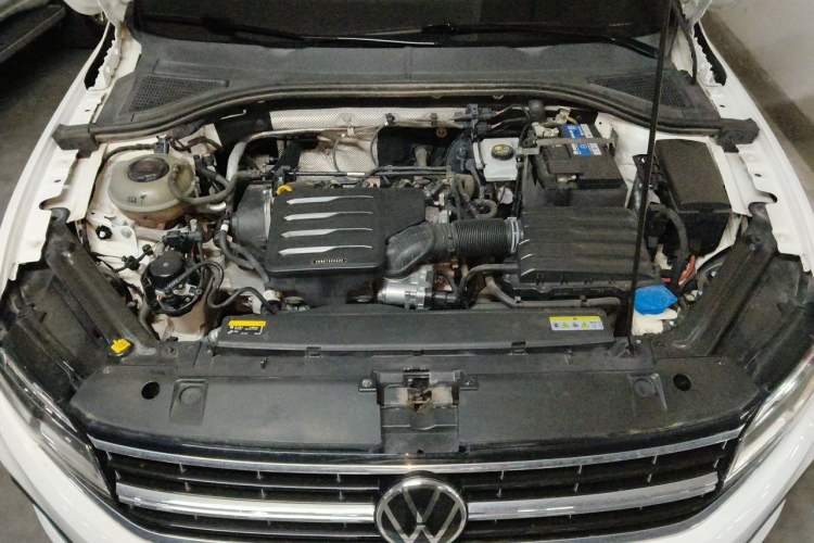 Used Volkswagen Bora 2021 1.5L Automatic Elite Smart Connect Edition Engine Bay