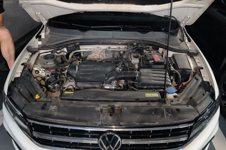 Used Volkswagen Bora 2021 1.5L Automatic Elite Smart Connect Edition Engine Bay