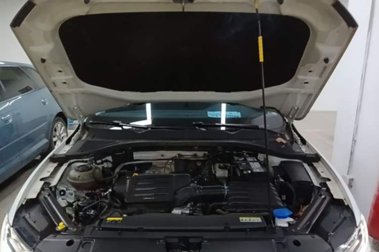 Used Volkswagen Bora 2021 1.5L Automatic Fashionable Smart Connectivity Version Engine Bay
