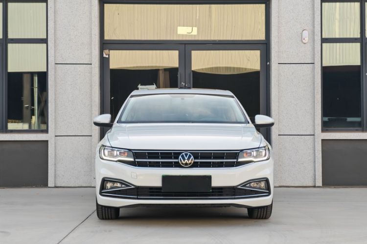 Used Volkswagen Bora 2021 1.5L Automatic Comfort Smart Connect Edition Exterior 1
