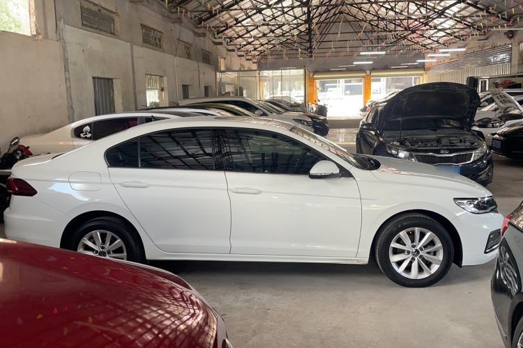 Used Volkswagen Bora 2021 1.5L Automatic Comfort Smart Connect Edition Exterior 1