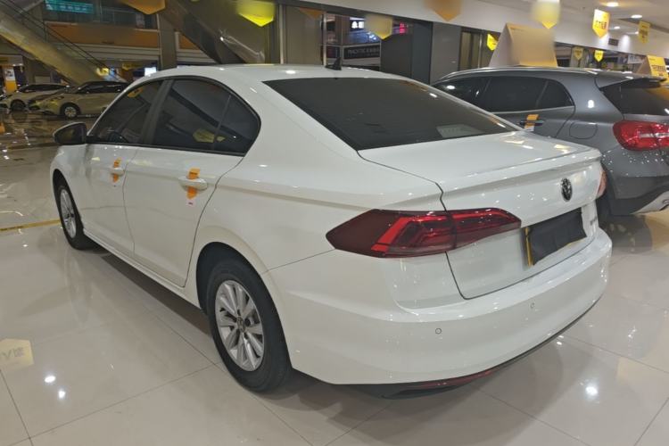 Used Volkswagen Bora 2021 1.5L Automatic Fashionable Smart Connectivity Version Exterior 2