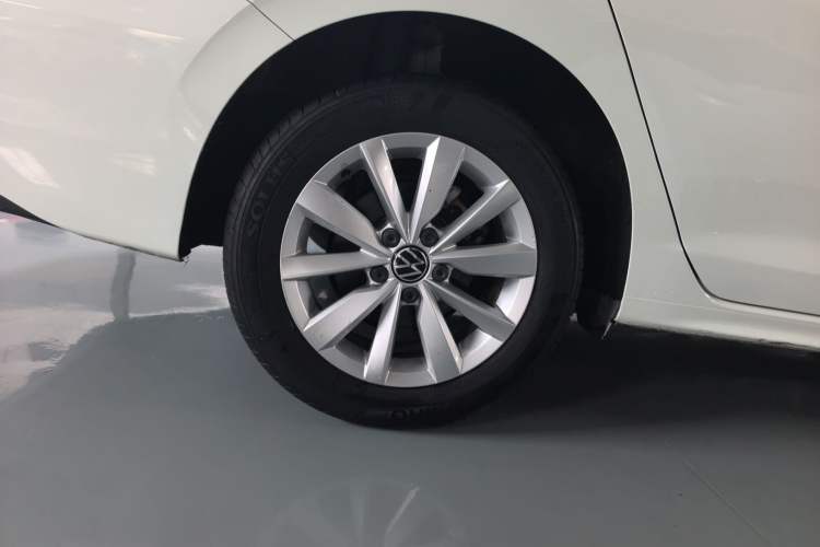 Used Volkswagen Bora 2021 1.5L Automatic Comfort Smart Connect Edition Exterior 2