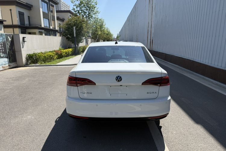 Used Volkswagen Bora 2021 1.5L Automatic Fashionable Smart Connectivity Version Exterior 2