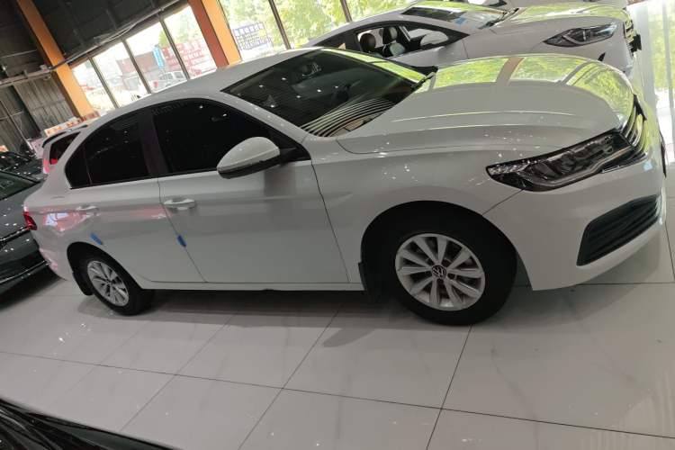 Used Volkswagen Bora 2021 1.5L Automatic Fashionable Smart Connectivity Version Exterior 3