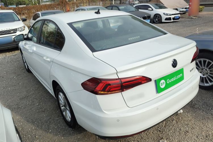 Used Volkswagen Bora 2021 1.5L Automatic Fashionable Smart Connectivity Version Exterior 3