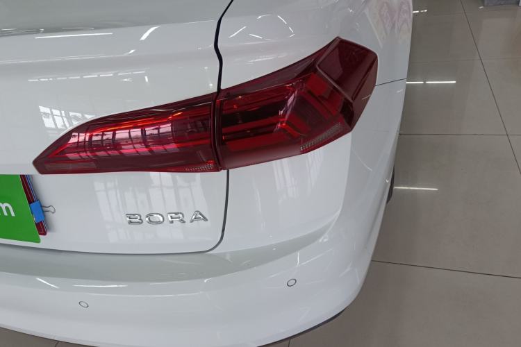 Used Volkswagen Bora 2021 1.5L Automatic Fashionable Smart Connectivity Version Exterior 3