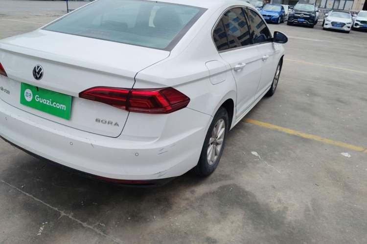 Used Volkswagen Bora 2021 1.5L Automatic Fashionable Smart Connectivity Version Exterior 3