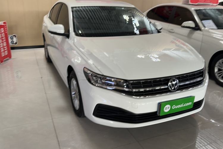 Used Volkswagen Bora 2021 1.5L Manual Fashion Smart Connect Edition Exterior 3
