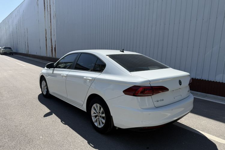 Used Volkswagen Bora 2021 1.5L Automatic Fashionable Smart Connectivity Version Exterior 3