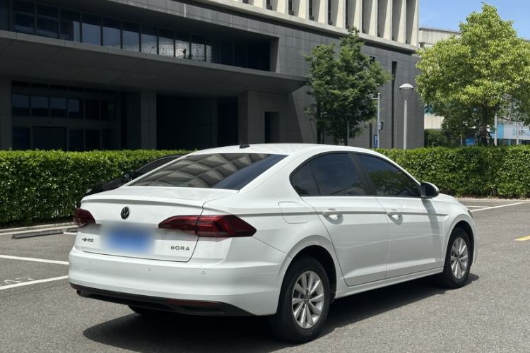 Used Volkswagen Bora 2021 1.5L Automatic Fashionable Smart Connectivity Version Exterior 3
