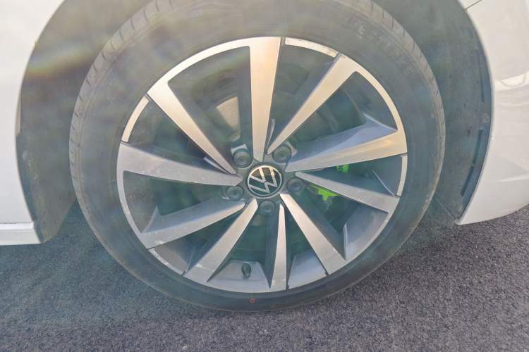 Used Volkswagen Bora 2021 1.5L Automatic 30th Anniversary Edition Exterior 4