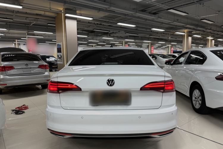 Used Volkswagen Bora 2021 1.5L Automatic Elite Smart Connect Edition Exterior 4