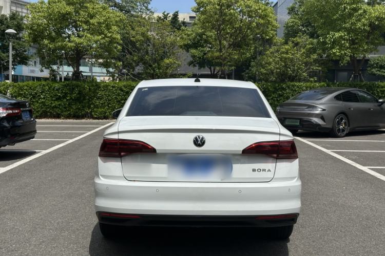 Used Volkswagen Bora 2021 1.5L Automatic Fashionable Smart Connectivity Version Exterior 4