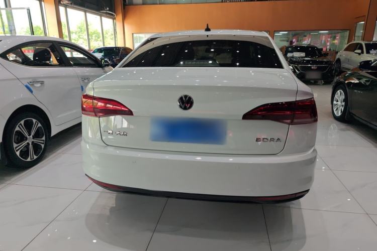 Used Volkswagen Bora 2021 1.5L Automatic Fashionable Smart Connectivity Version Exterior 5