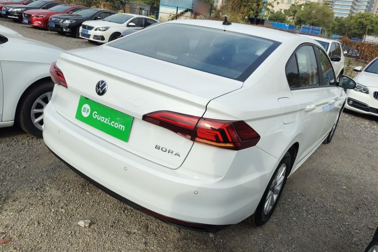 Used Volkswagen Bora 2021 1.5L Automatic Fashionable Smart Connectivity Version Exterior 5