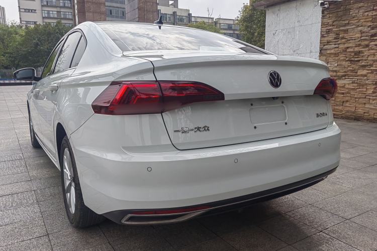Used Volkswagen Bora 2021 1.5L Automatic Comfort Smart Connect Edition Exterior 8