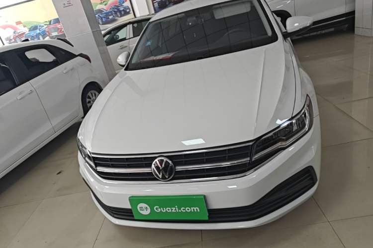 Used Volkswagen Bora 2021 1.5L Automatic Fashionable Smart Connectivity Version Front