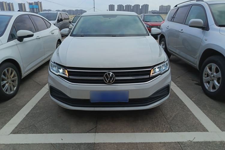 Used Volkswagen Bora 2021 1.5L Automatic Fashionable Smart Connectivity Version Front