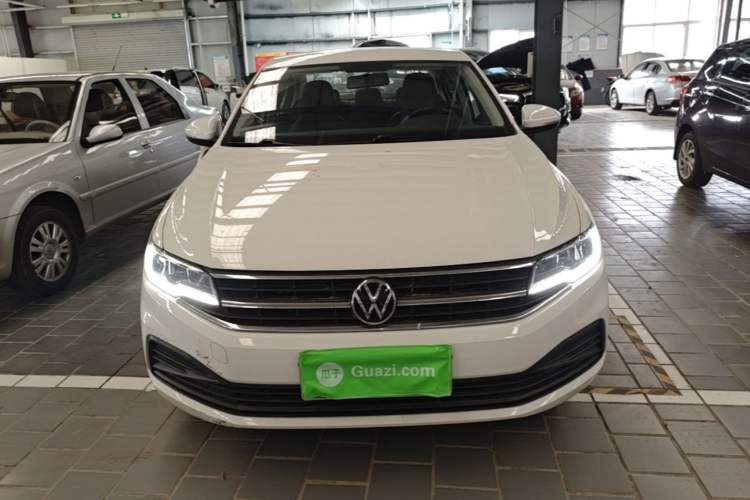 Used Volkswagen Bora 2021 1.5L Automatic Fashionable Smart Connectivity Version Front