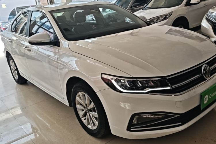 Used Volkswagen Bora 2021 1.5L Automatic Fashionable Smart Connectivity Version Front Right 45 Deg