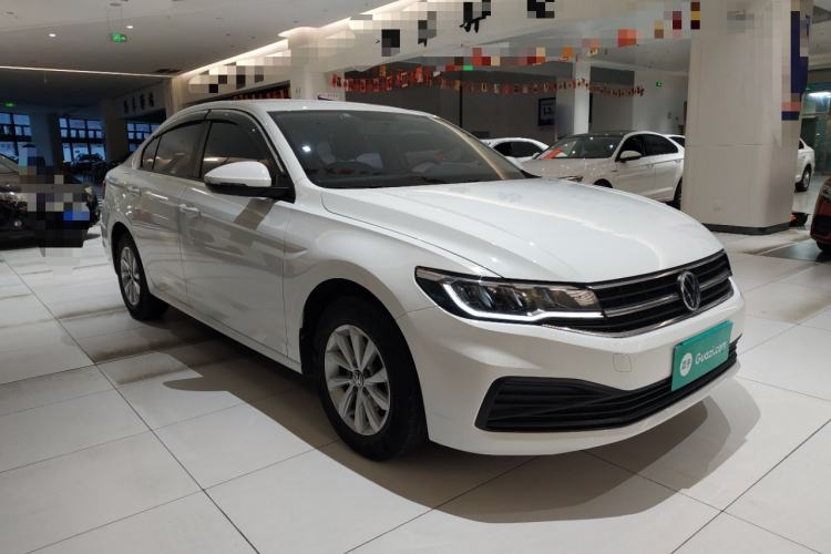 Used Volkswagen Bora 2021 1.5L Automatic Fashionable Smart Connectivity Version Front Right 45 Deg