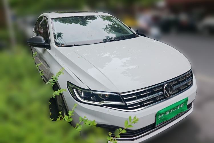 Used Volkswagen Bora 2021 1.5L Automatic Elite Smart Connect Edition Front Right 45 Deg