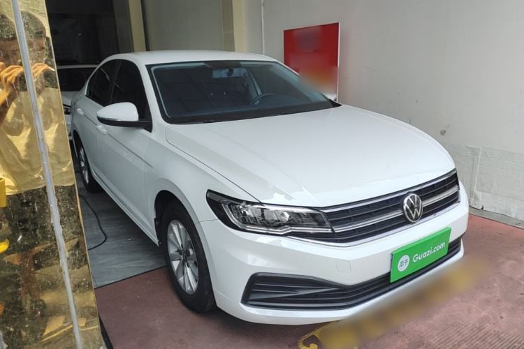 Used Volkswagen Bora 2021 1.5L Automatic Fashionable Smart Connectivity Version Front Right 45 Deg