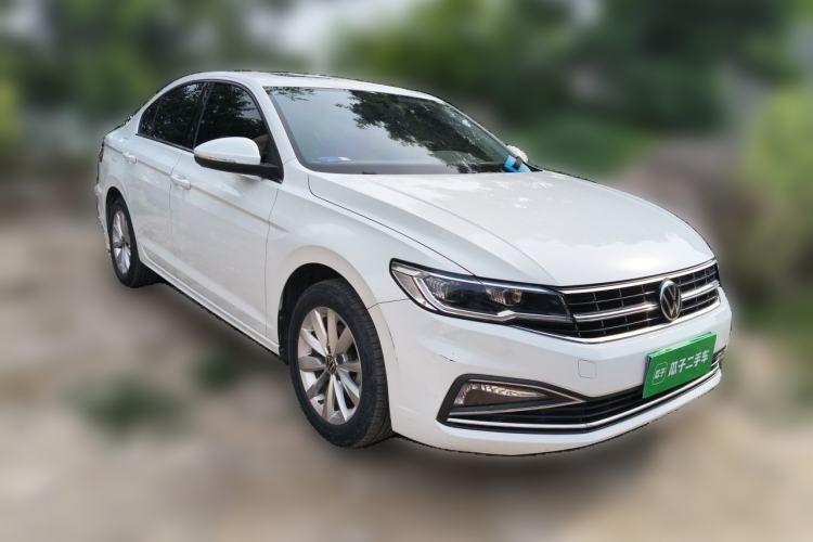 Used Volkswagen Bora 2021 1.5L Manual Comfort Smart Connect Edition Front Right 45 Deg
