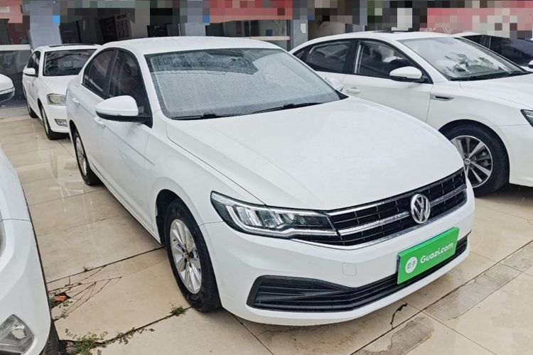 Used Volkswagen Bora 2021 1.5L Automatic Fashionable Smart Connectivity Version Front Right 45 Deg