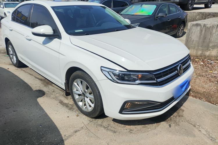 Used Volkswagen Bora 2021 1.5L Automatic Comfort Smart Connect Edition Front Right 45 Deg