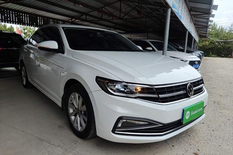 Used Volkswagen Bora 2021 1.5L Automatic Elite Smart Connect Edition Front Right 45 Deg