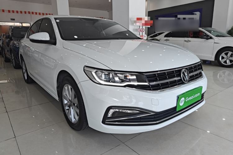 Used Volkswagen Bora 2021 1.5L Automatic Comfort Smart Connect Edition Front Right 45 Deg