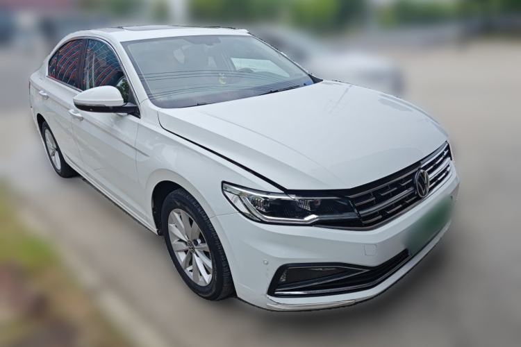 Used Volkswagen Bora 2021 1.5L Automatic Elite Smart Connect Edition Front Right 45 Deg