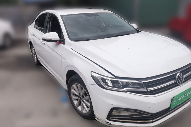 Used Volkswagen Bora 2021 1.5L Automatic Fashionable Smart Connectivity Version Front Right 45 Deg