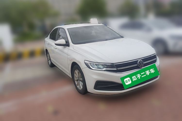 Used Volkswagen Bora 2021 1.5L Automatic Fashionable Smart Connectivity Version Front Right 45 Deg