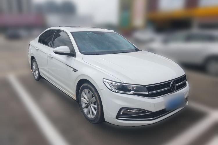 Used Volkswagen Bora 2021 1.5L Automatic Comfort Smart Connect Edition Front Right 45 Deg