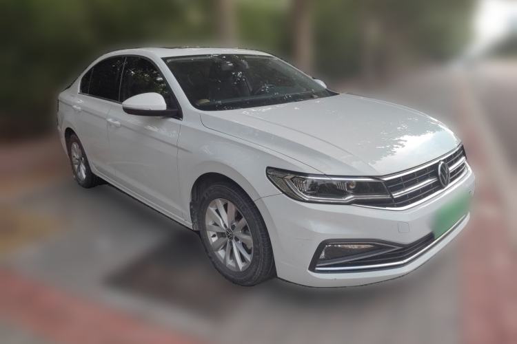 Used Volkswagen Bora 2021 1.5L Automatic Comfort Smart Connect Edition Front Right 45 Deg