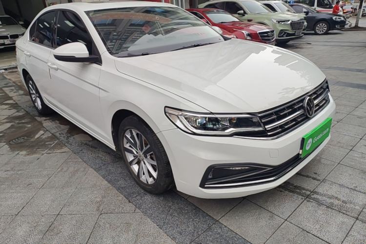 Used Volkswagen Bora 2021 1.5L Automatic Elite Smart Connect Edition Front Right 45 Deg