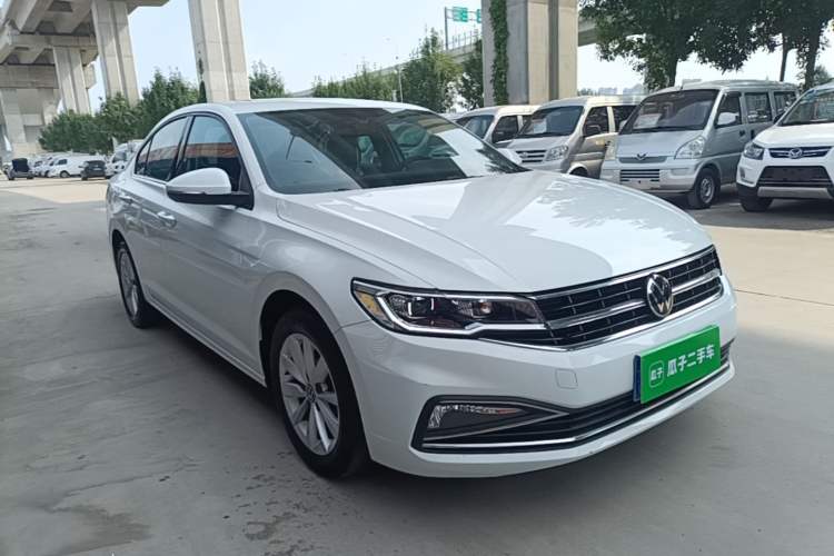 Used Volkswagen Bora 2021 1.5L Automatic Elite Smart Connect Edition Front Right 45 Deg