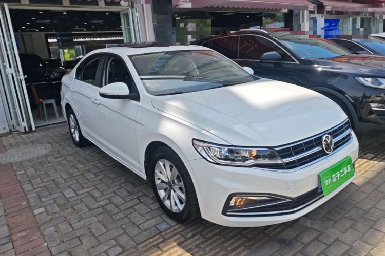 Used Volkswagen Bora 2021 1.5L Automatic Elite Smart Connect Edition Front Right 45 Deg
