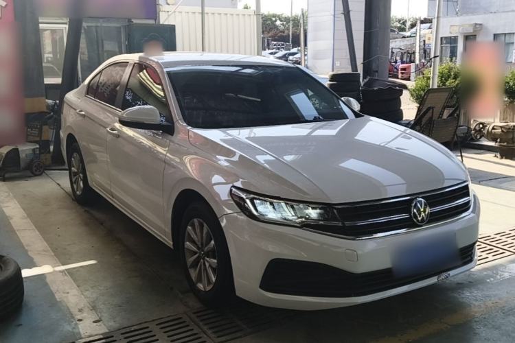 Used Volkswagen Bora 2021 1.5L Automatic Fashionable Smart Connectivity Version Front Right 45 Deg