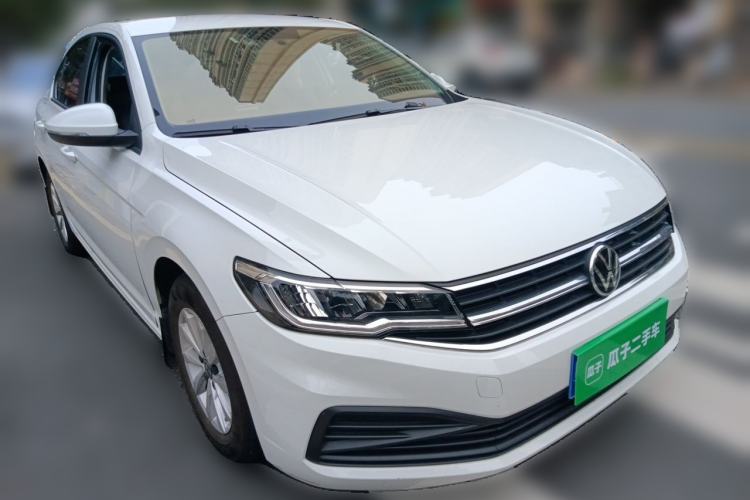 Used Volkswagen Bora 2021 1.5L Automatic Fashionable Smart Connectivity Version Front Right 45 Deg