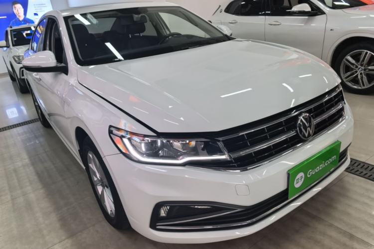 Used Volkswagen Bora 2021 1.5L Automatic Elite Smart Connect Edition Front Right 45 Deg