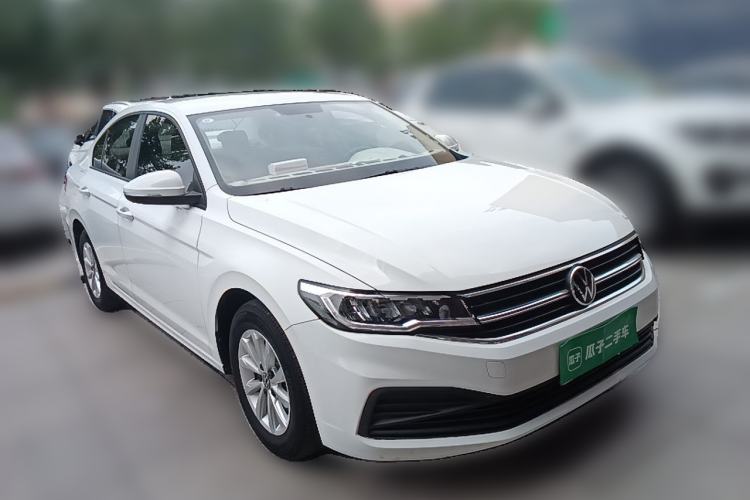 Used Volkswagen Bora 2021 1.5L Automatic Fashionable Smart Connectivity Version Front Right 45 Deg