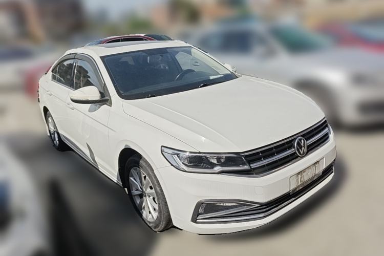 Used Volkswagen Bora 2021 1.5L Automatic Comfort Smart Connect Edition Front Right 45 Deg
