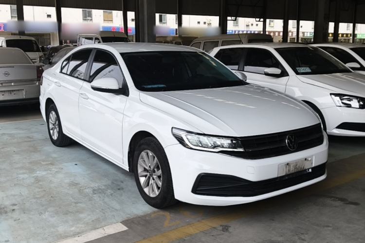 Used Volkswagen Bora 2021 1.5L Automatic Fashionable Smart Connectivity Version Front Right 45 Deg