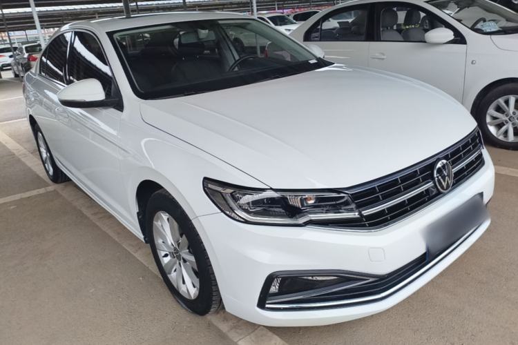 Used Volkswagen Bora 2021 1.5L Automatic Elite Smart Connect Edition Front Right 45 Deg