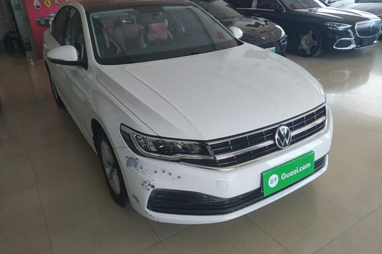 Used Volkswagen Bora 2021 1.5L Automatic Fashionable Smart Connectivity Version Front Right 45 Deg