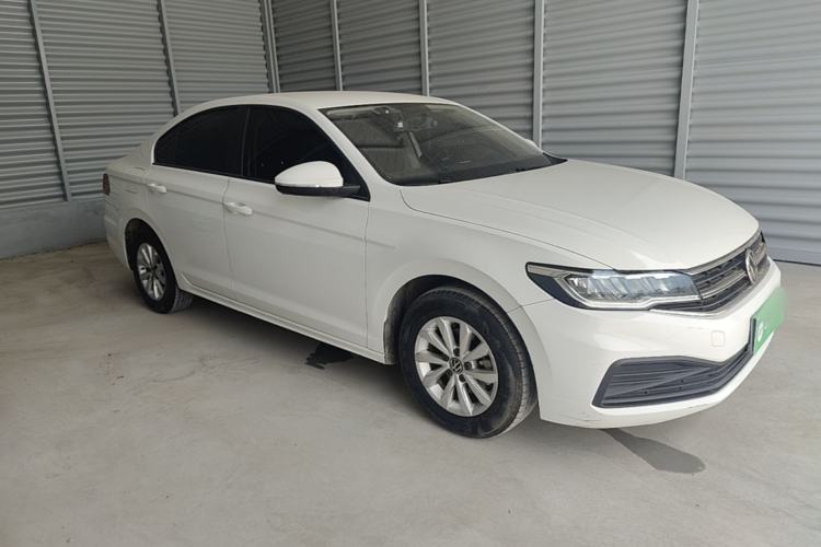 Used Volkswagen Bora 2021 1.5L Automatic Fashionable Smart Connectivity Version Front Right 45 Deg
